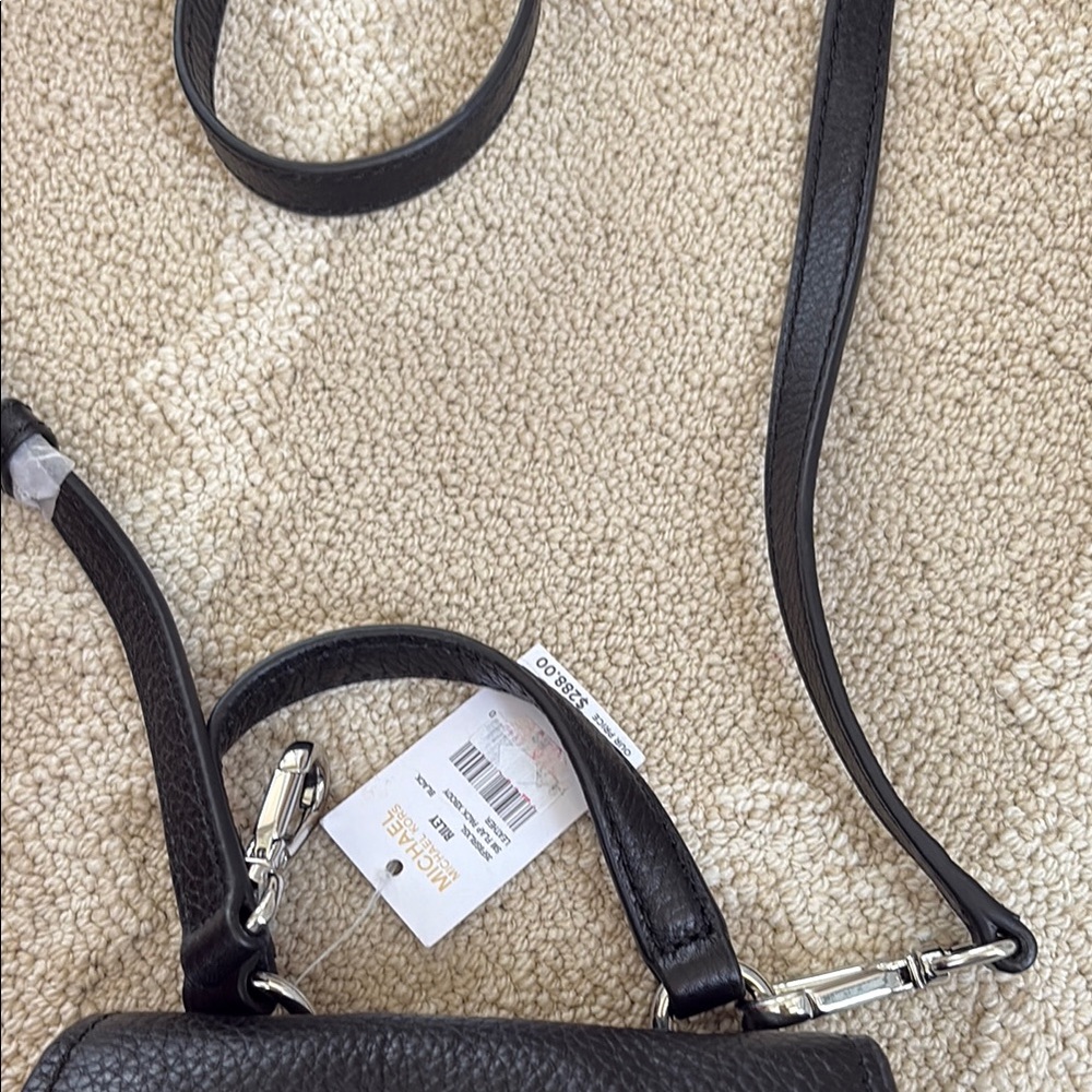 Michael Kors Black bag with Adjustable / removable Straps + short handle -nwt - Picture 3 of 4